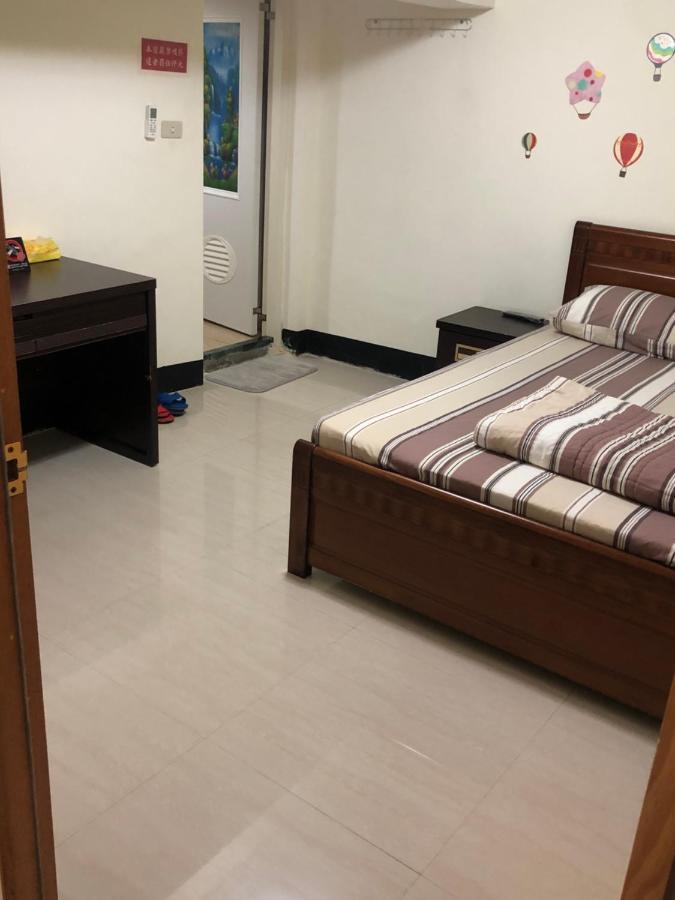 Home Run Homestay Dongyin Bagian luar foto