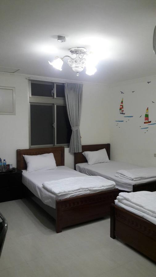 Home Run Homestay Dongyin Bagian luar foto